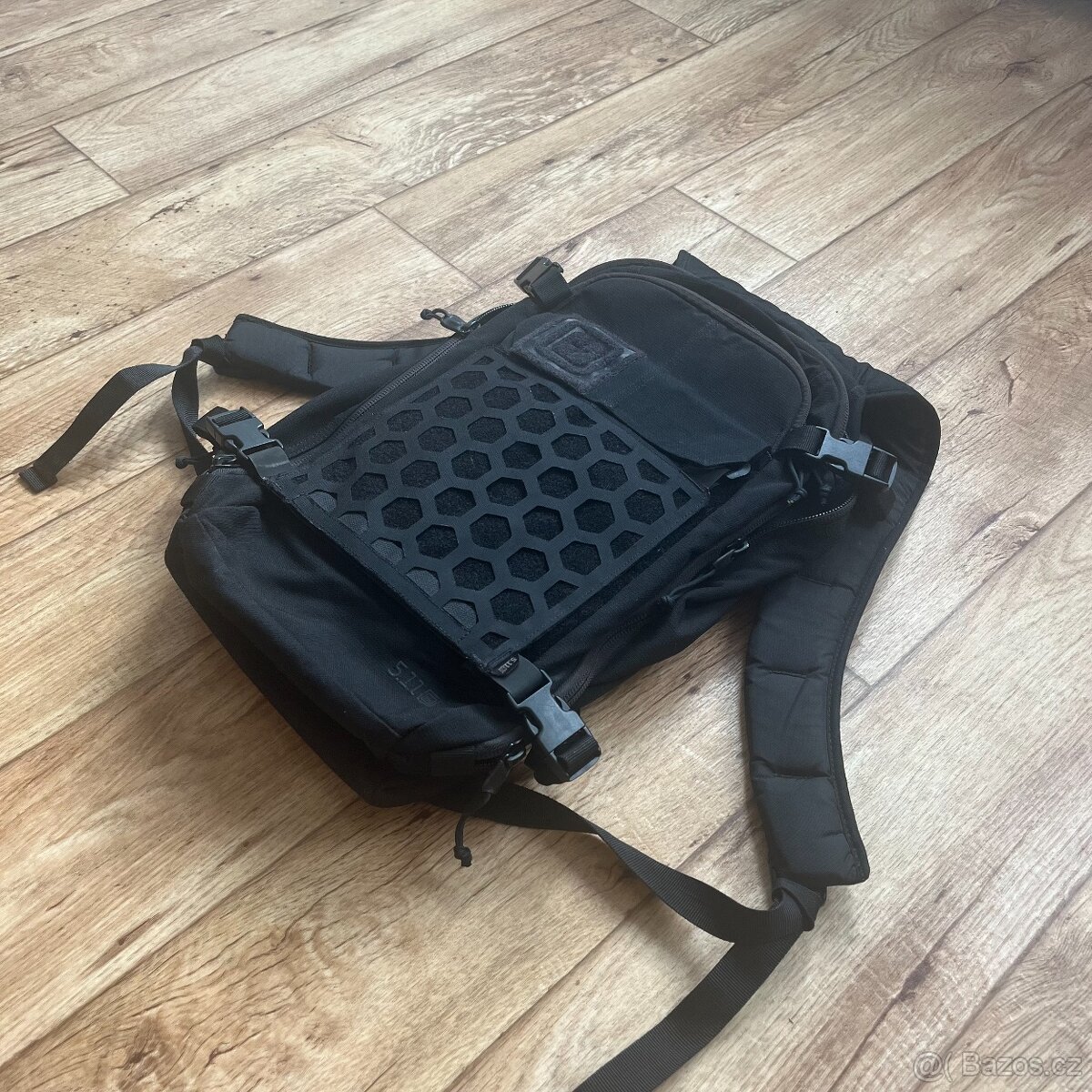 Batoh 5.11 AMP 12 Tactical černý 25L - 13