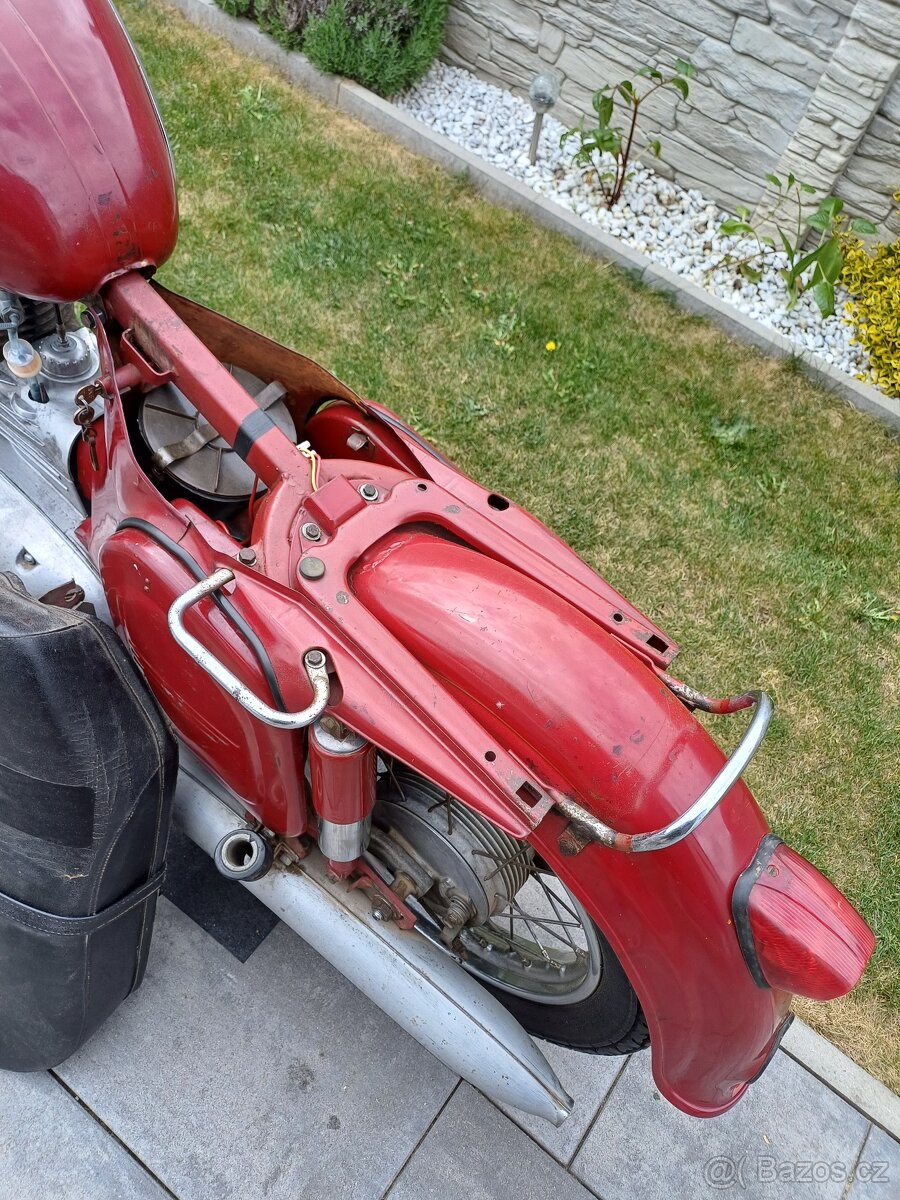 Jawa 250/559 Panelka s TP - 13