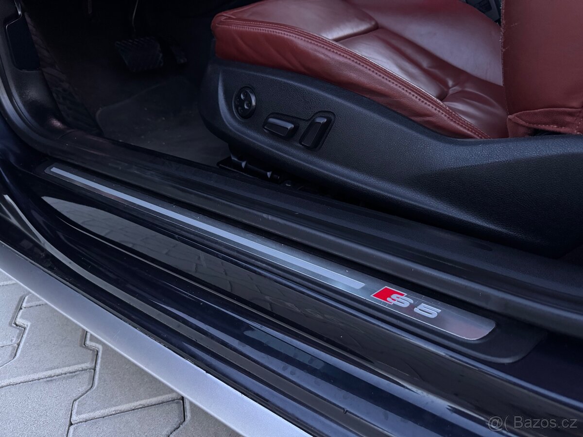 Audi S5 4.2I V8 2011 automatická převodovka - 13