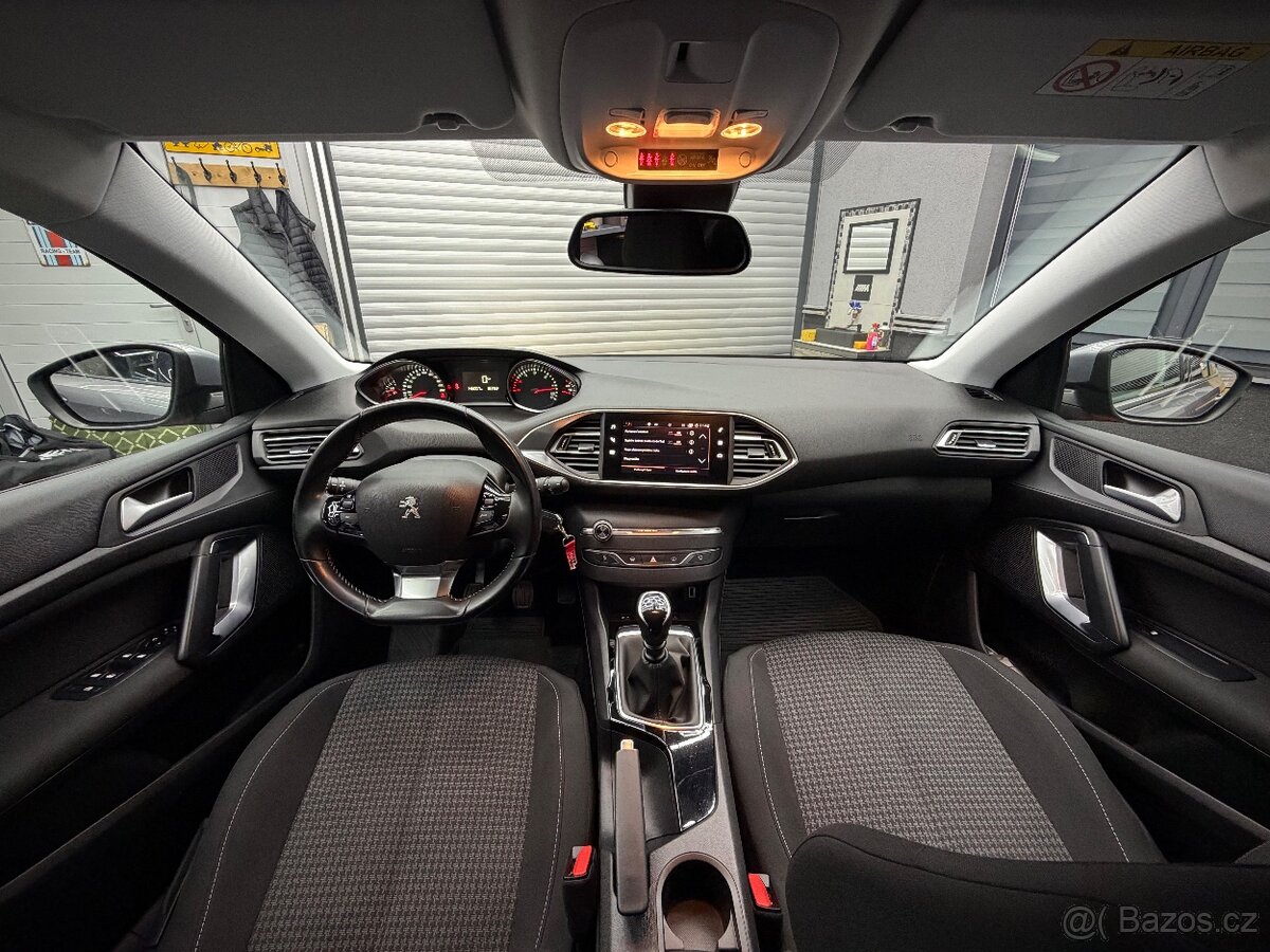 Peugeot 308 SW - 13