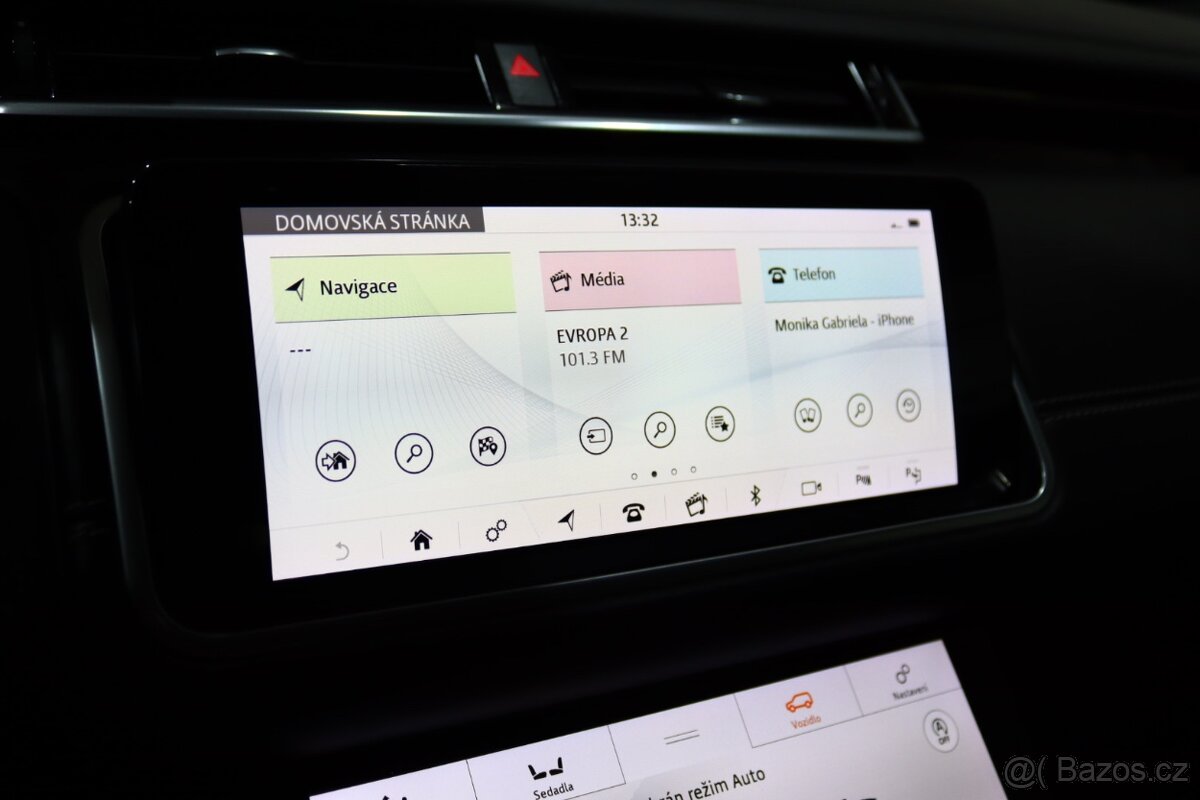 Land Rover Range Rover Velar, Virtual cockpit, pano, kůže - 13