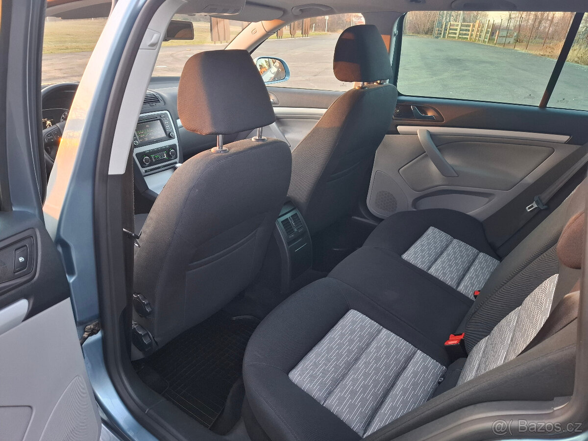 Škoda Octavia II kombi 1.4TSi 90kW,xenony,senzory,šíbr - 13