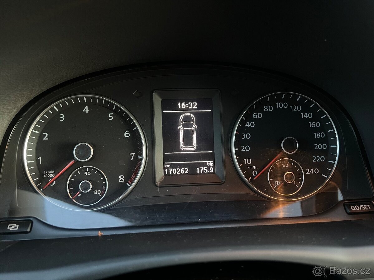 Volkswagen Touran 1.4 Tsi 2011 170tkm tažné - 13