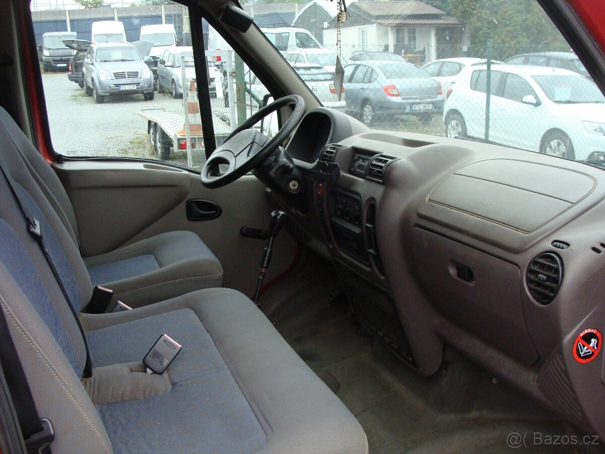 Renault Master, 2.5 D, L2H2, 6 míst,167000 km - 13