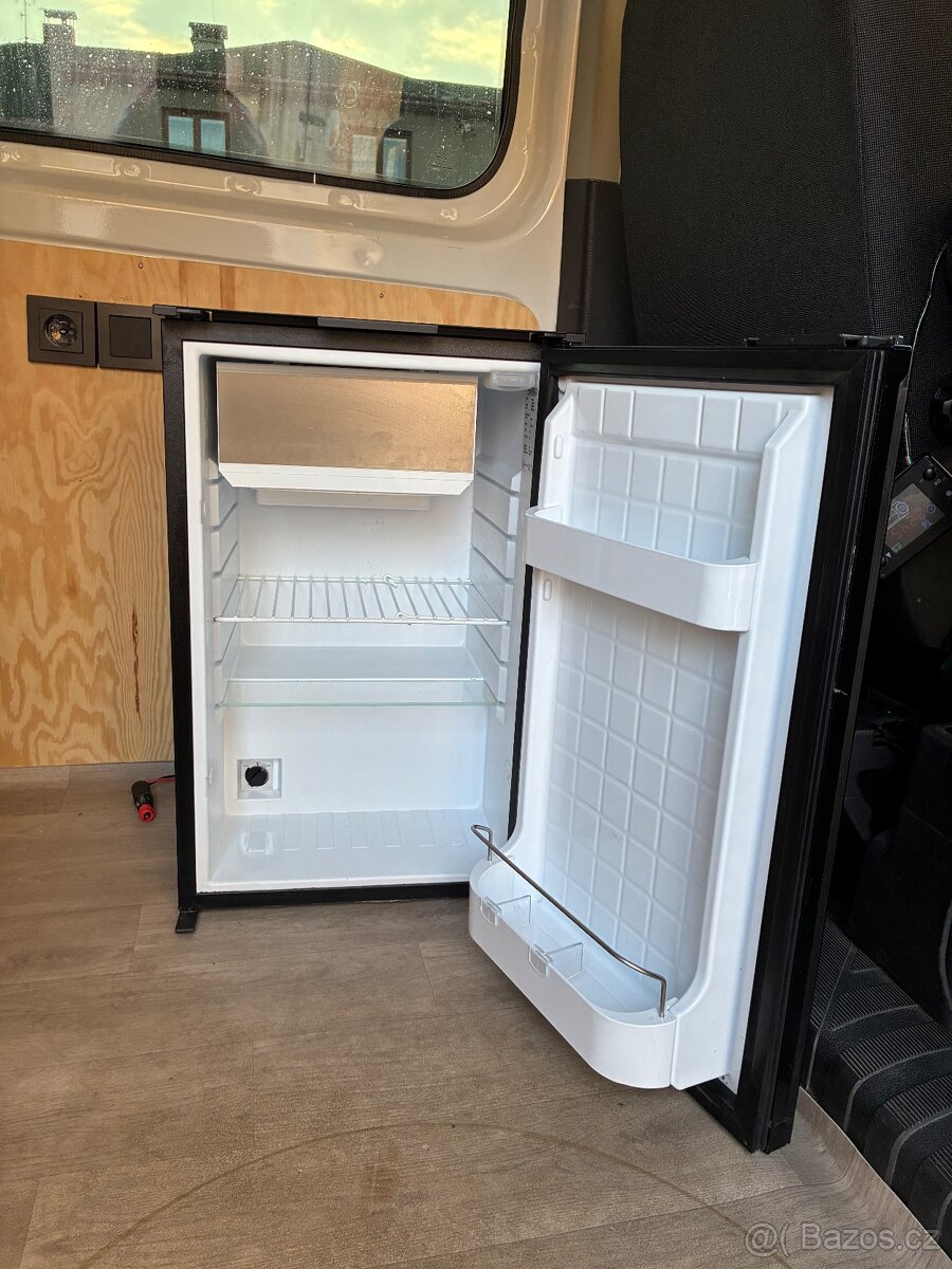 Ford Transit Custom obytný - 13