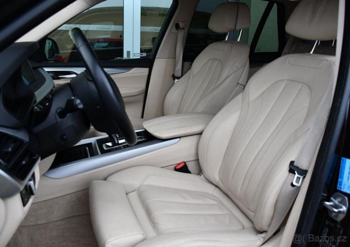 BMW X5 xDrive40d K360°ACC ČR - 13