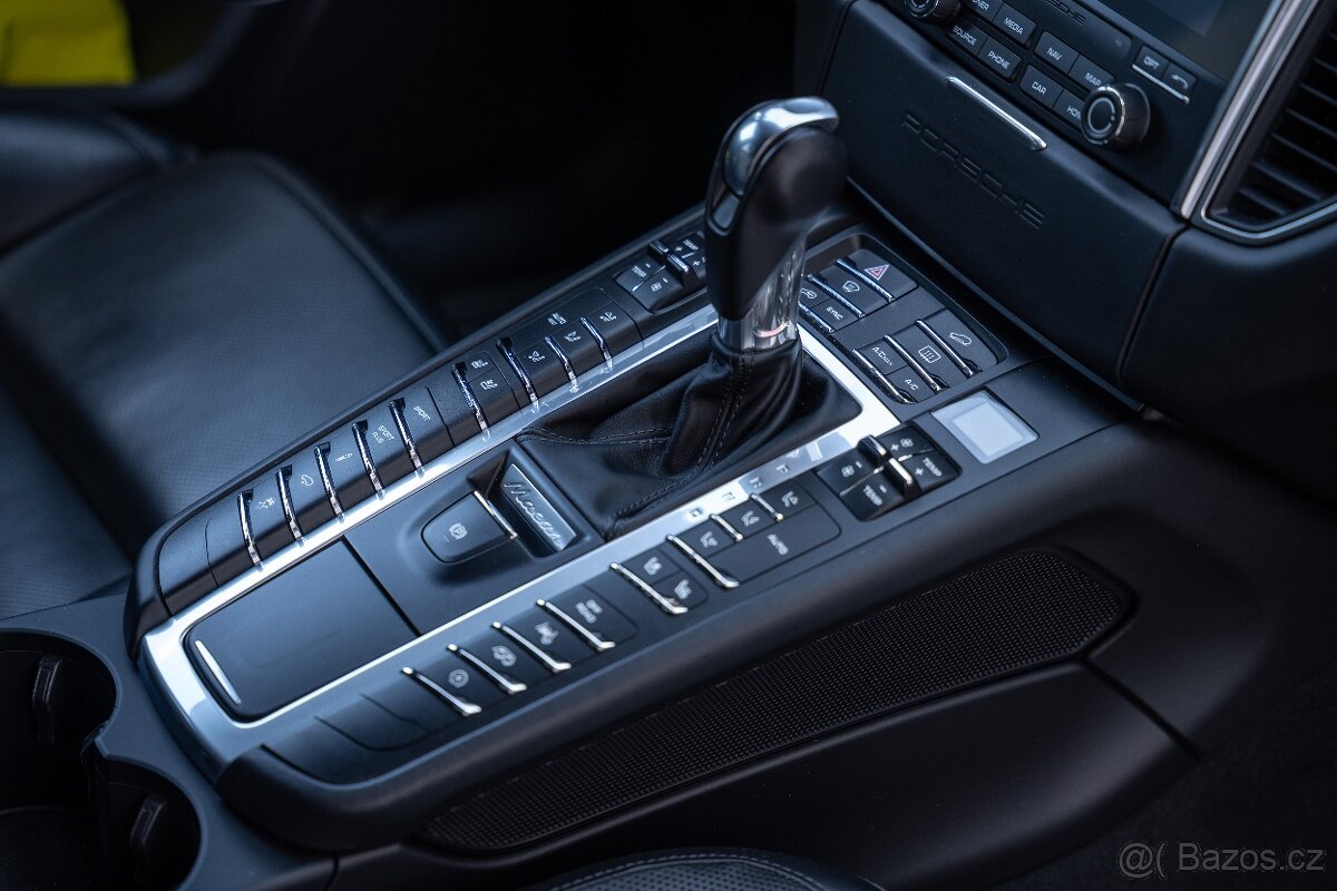 Porsche Macan 3.6 Turbo Performance, Chrono, BOSE, DPH - 13