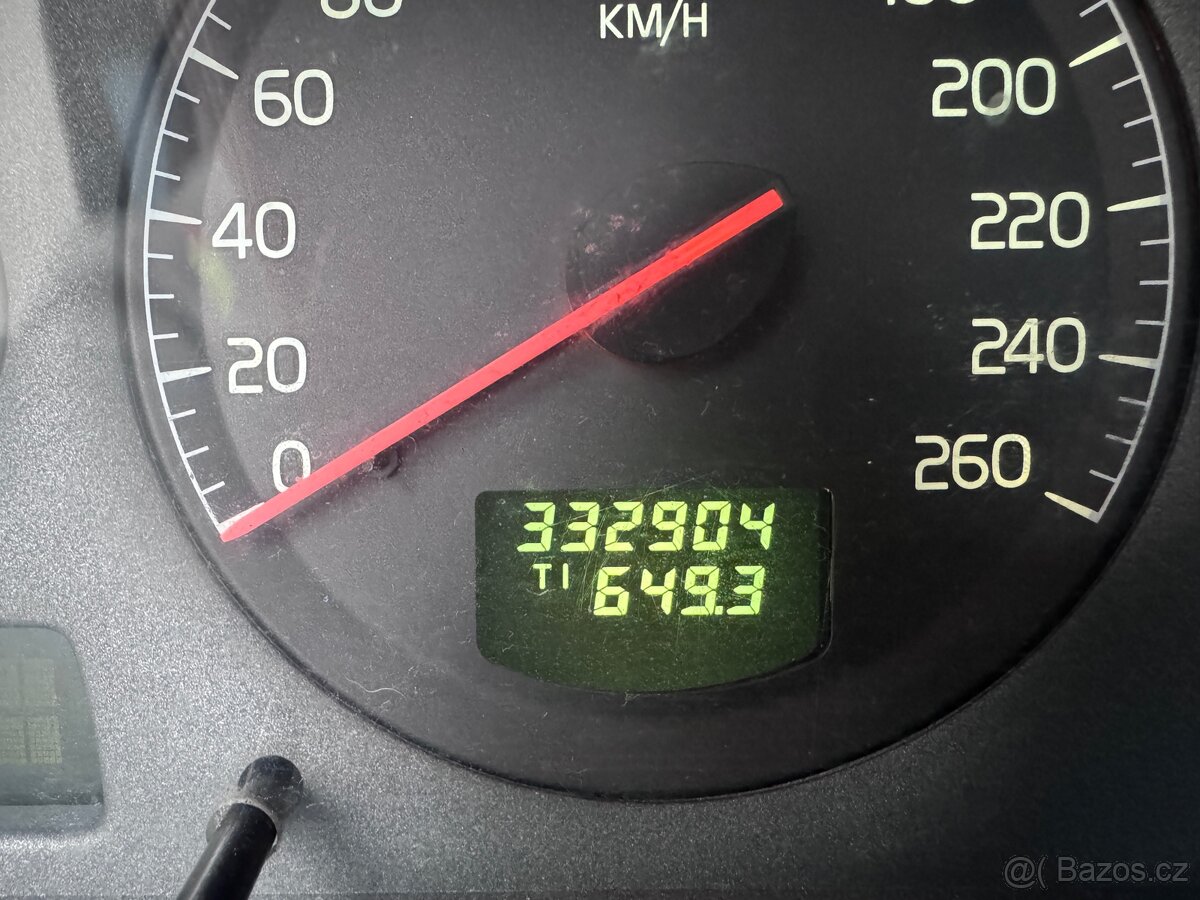 Volvo V70 (2002, po kroupách, popis) - 13