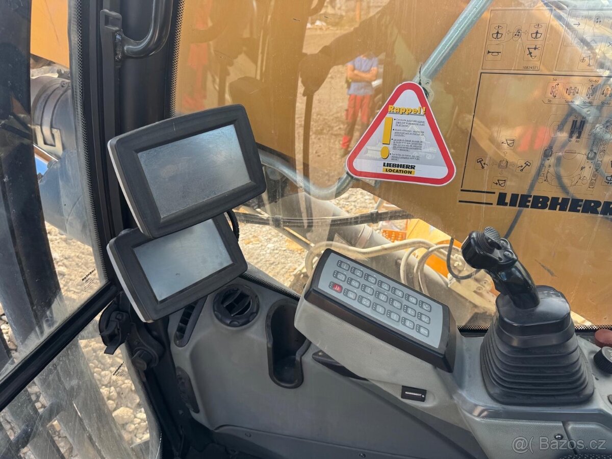 Prodám Bagr Liebherr - 13