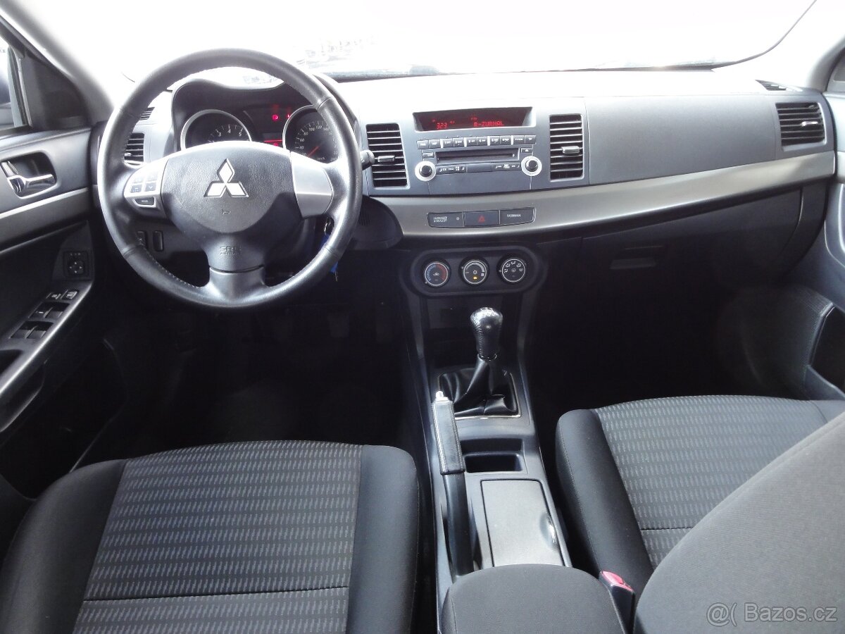 Mitsubishi Lancer 1.6 85kW 2013 50711km 1.majitel 50 tis. km - 13