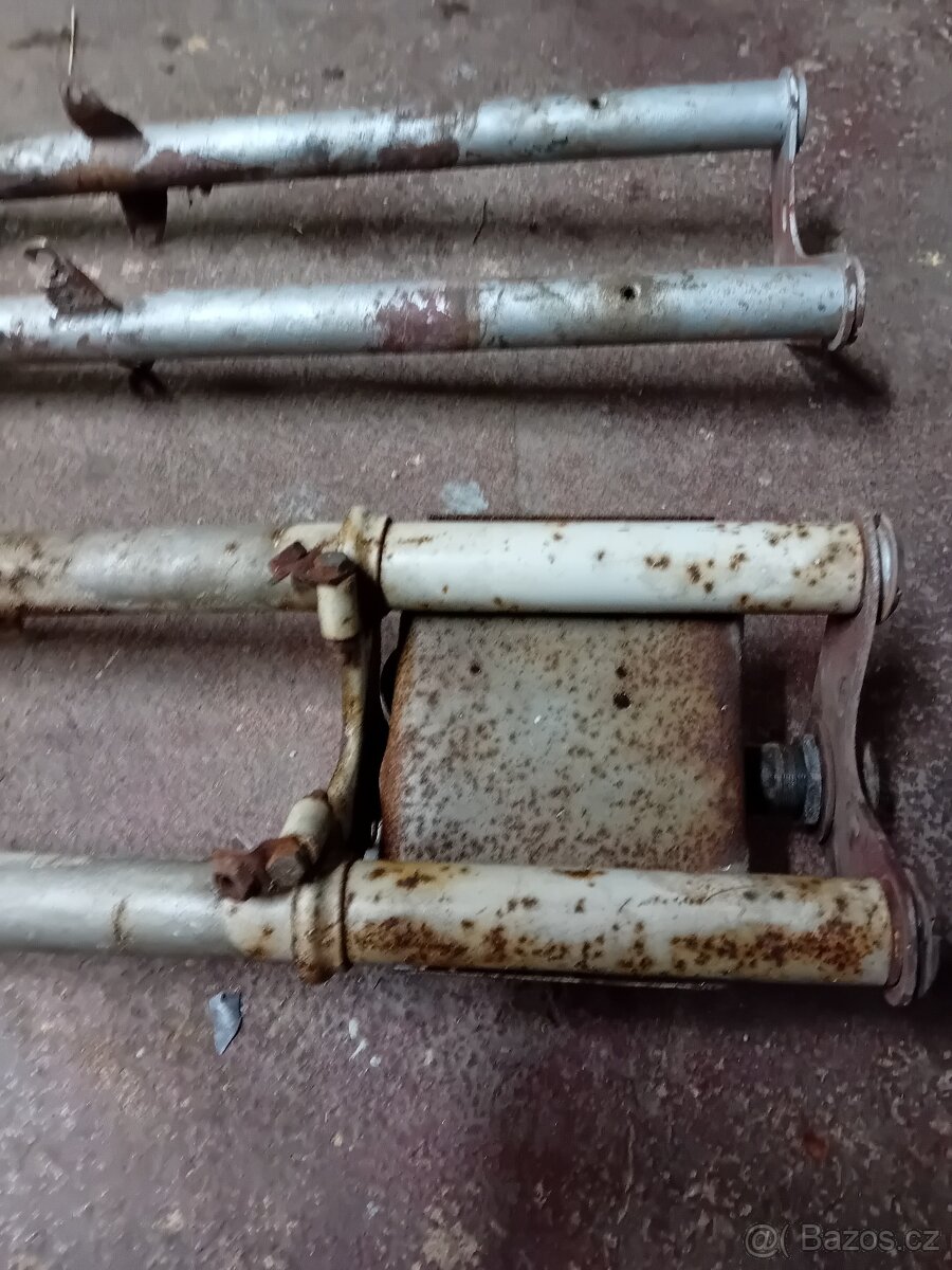 Nahradni dily jawa 50/20,21,23 - 13