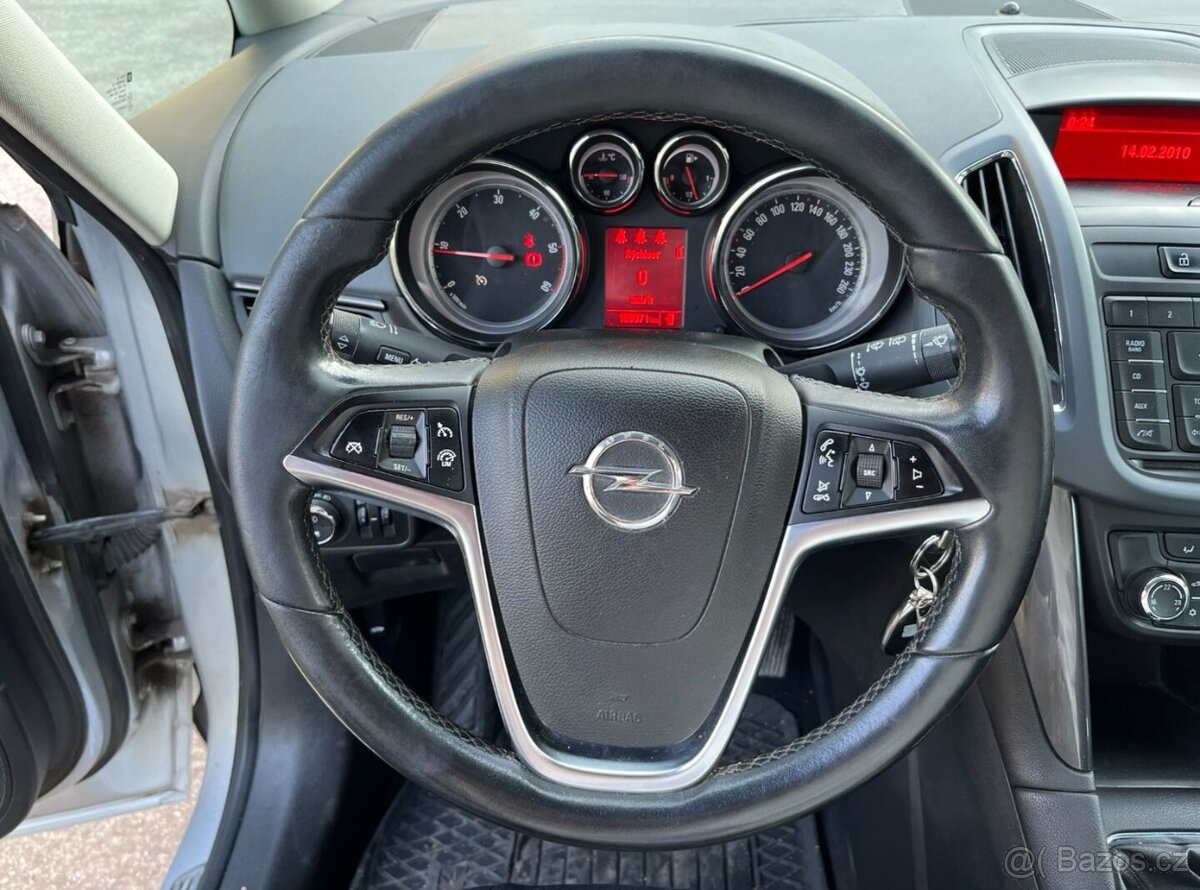 Opel Zafira Tourer 2.0CDTi - 13