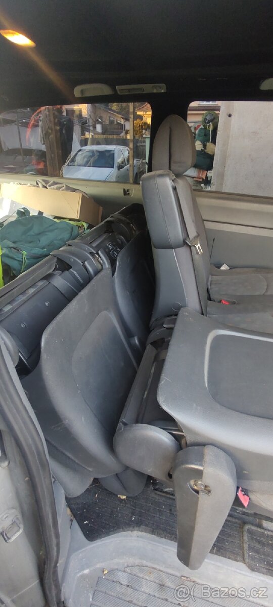 Mercedes-Benz Vito - 13