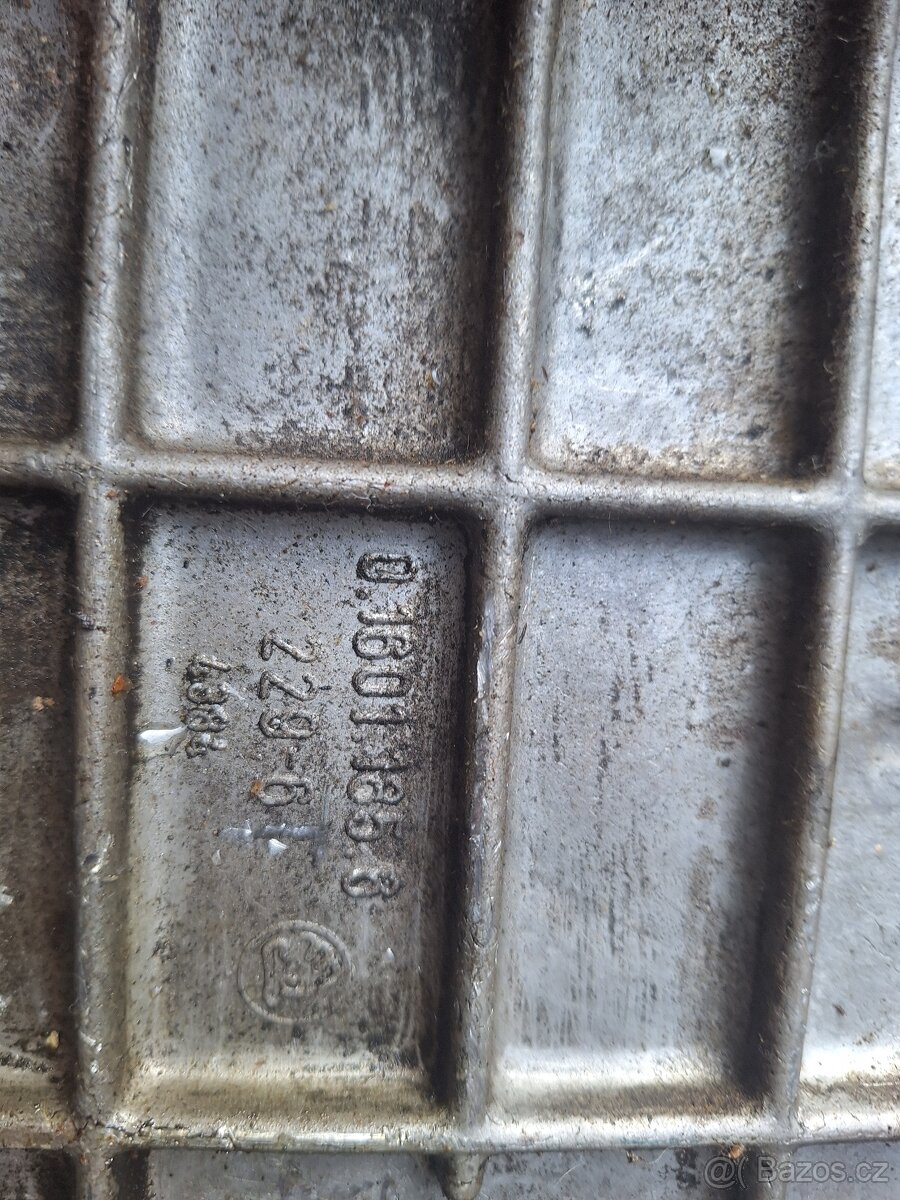 Motor a převodovka škoda 1203 - 13