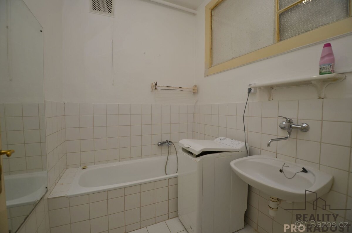 Prodej bytu 4+kk 95 m2 - 13