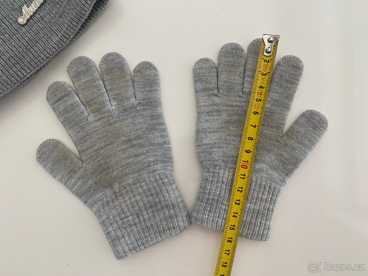 Dívčí zimní čepice - 13