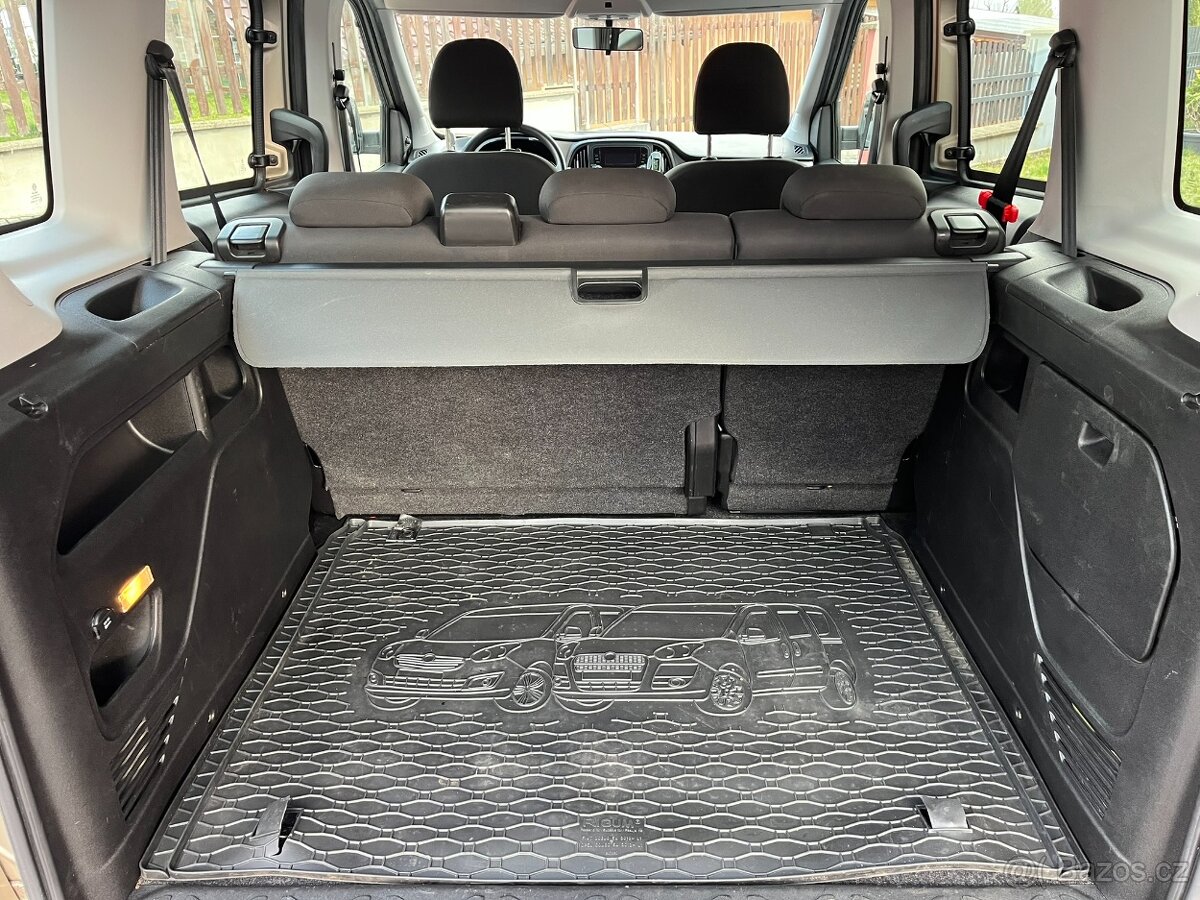 Fiat Dobló 1.4 SX Kombi 2015 98tkm TZ - 13