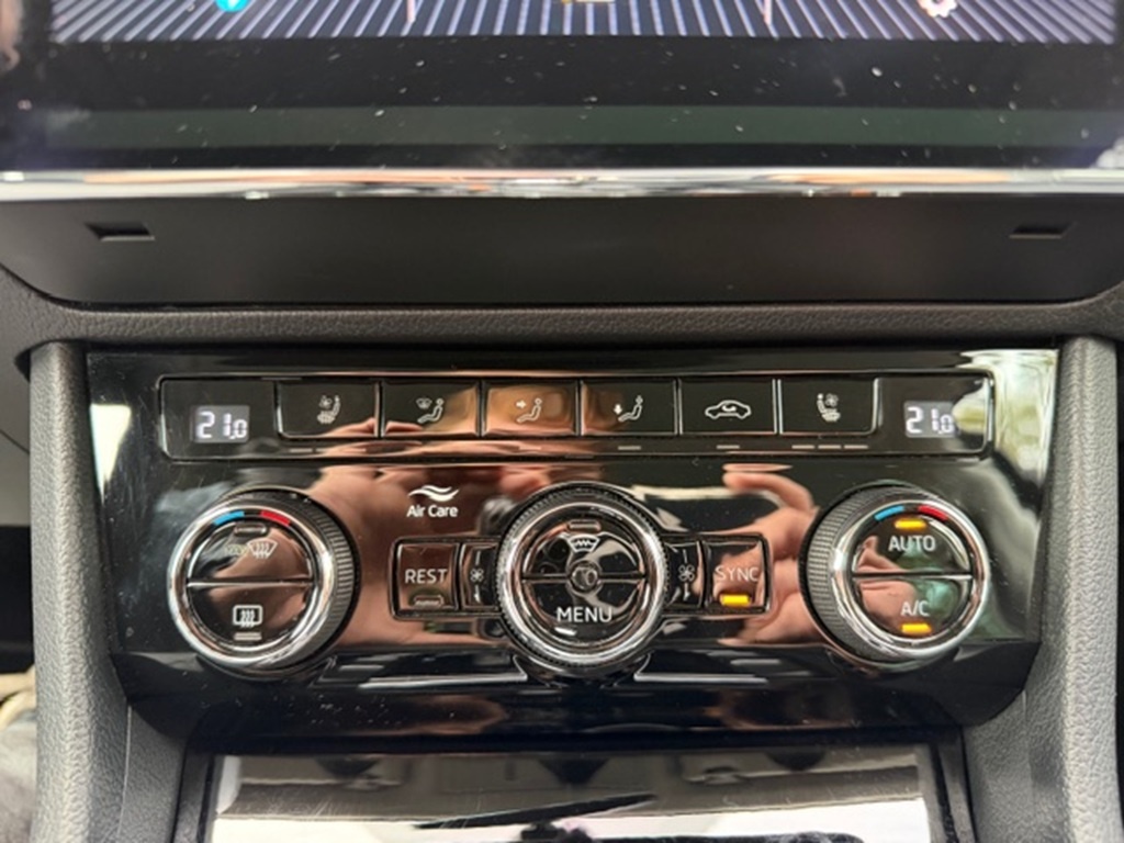 Škoda Superb 2.0 TSI DSG L&K 4x4,CZ - 13