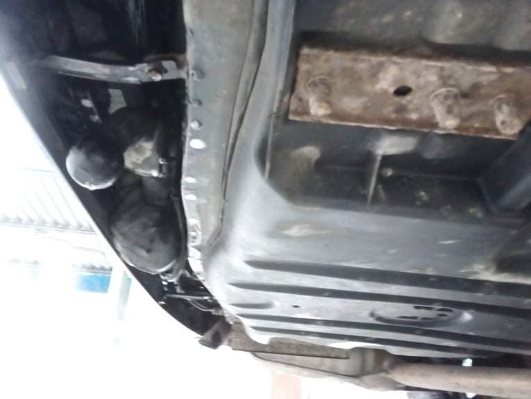 Mercedes Benz W211 E350i 200kw - 13