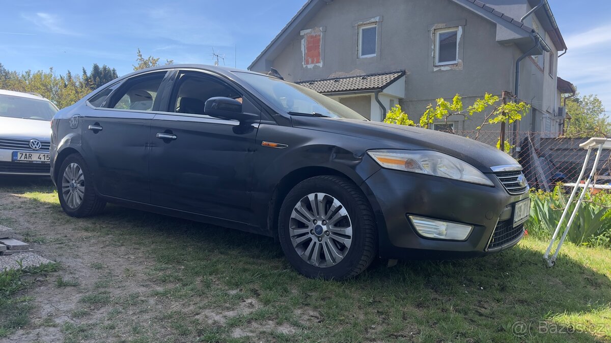 Prodám auto Ford Mondeo mk4 - 13