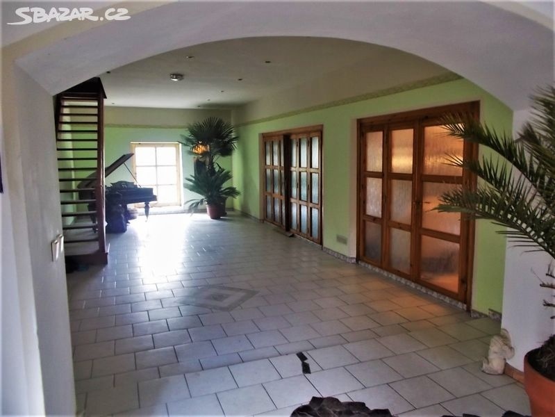 Dům a sklad ok Louny - 13