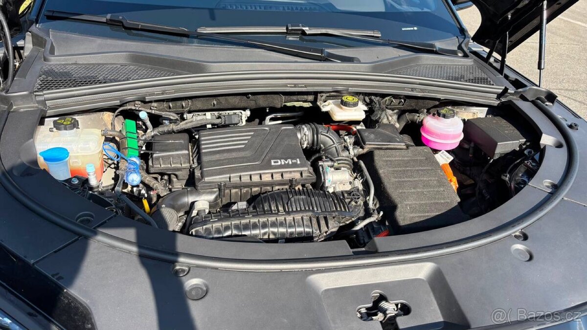 BYD Seal U DM-i Boost 160 kW - 13