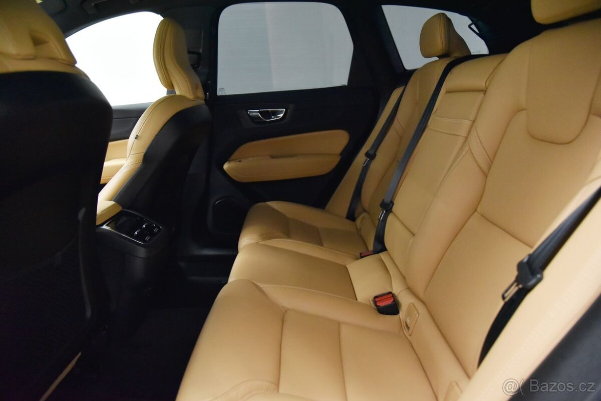 XC60 2.0 2.0 B4 Inscription A/T, Panorama, ACC, Keyless - 13