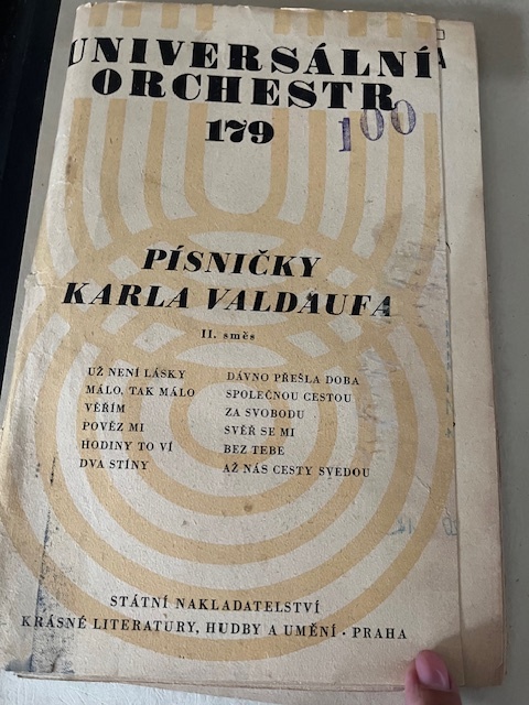 LP desky a noty - 13