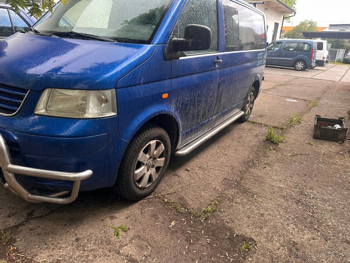 VW Transporter T5 2.5 tdi - 13