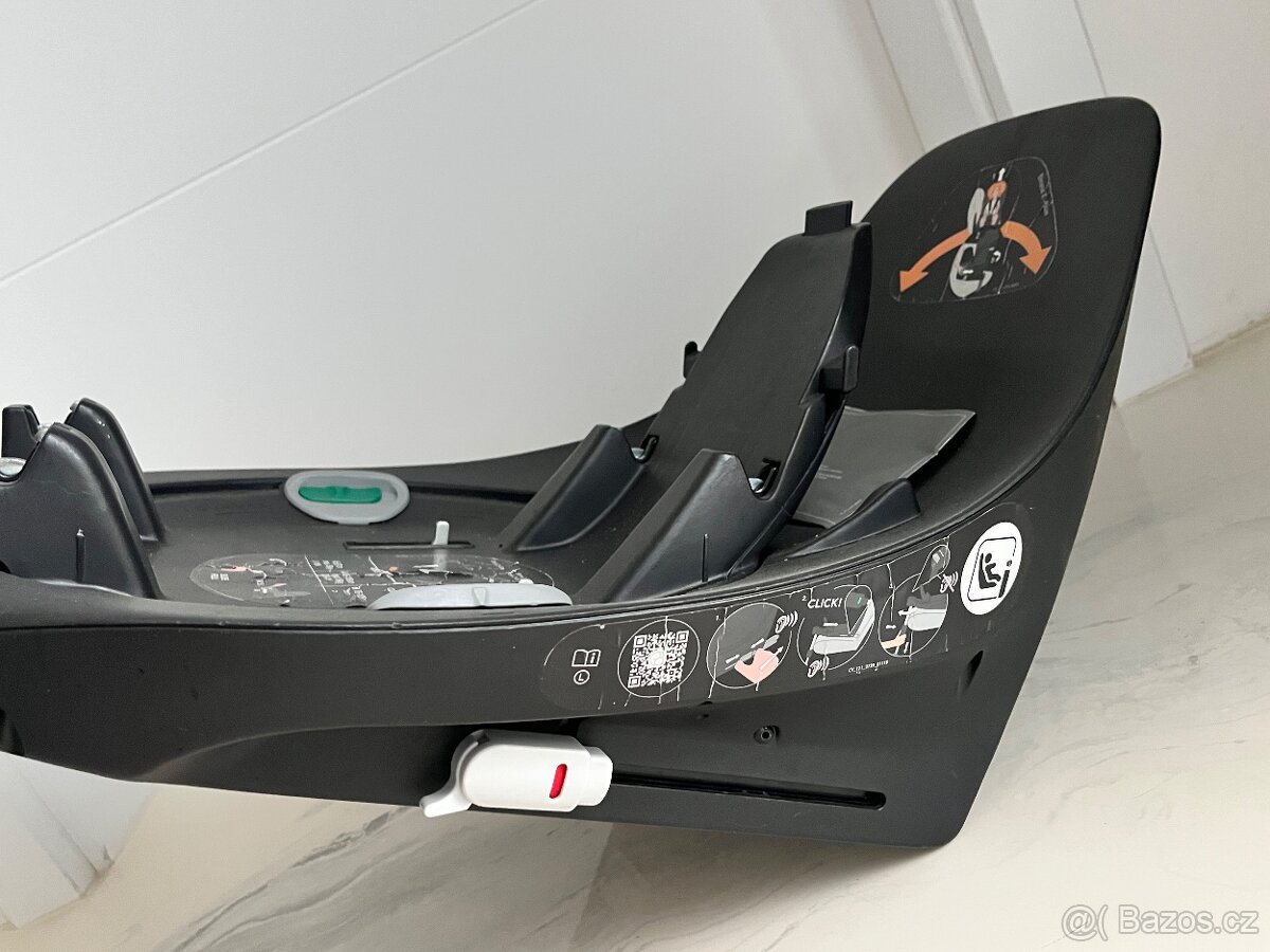 Autosedačka Cybex Sirona Z i-Size + ISOFIX základna - 13