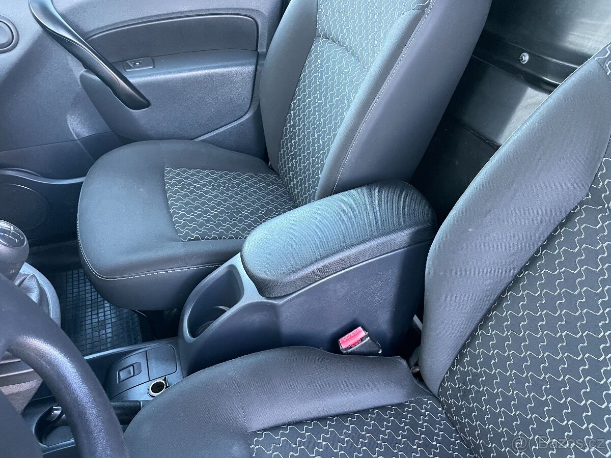 Renault Kangoo 1.5 dCi DPH Posuvná střecha - 13