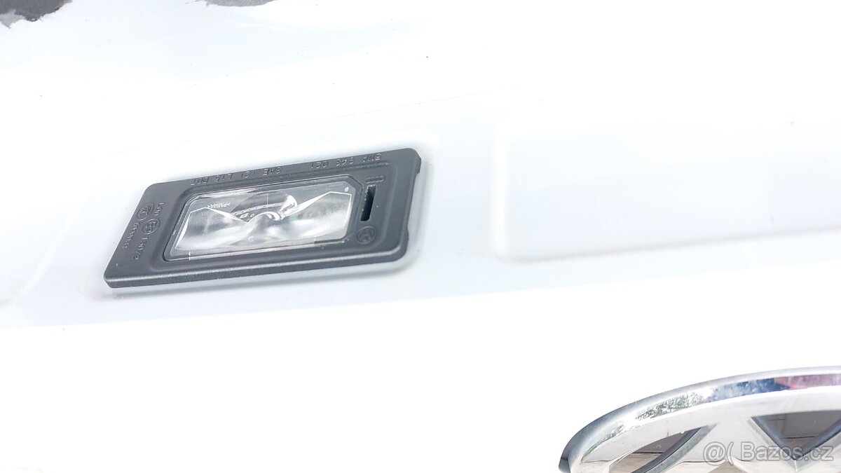VW Golf 7 – Dveře kufru combi bilé - 13
