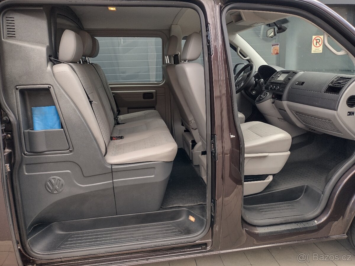 VW Transporter T5.1 2.0TDI -- DSG - 13