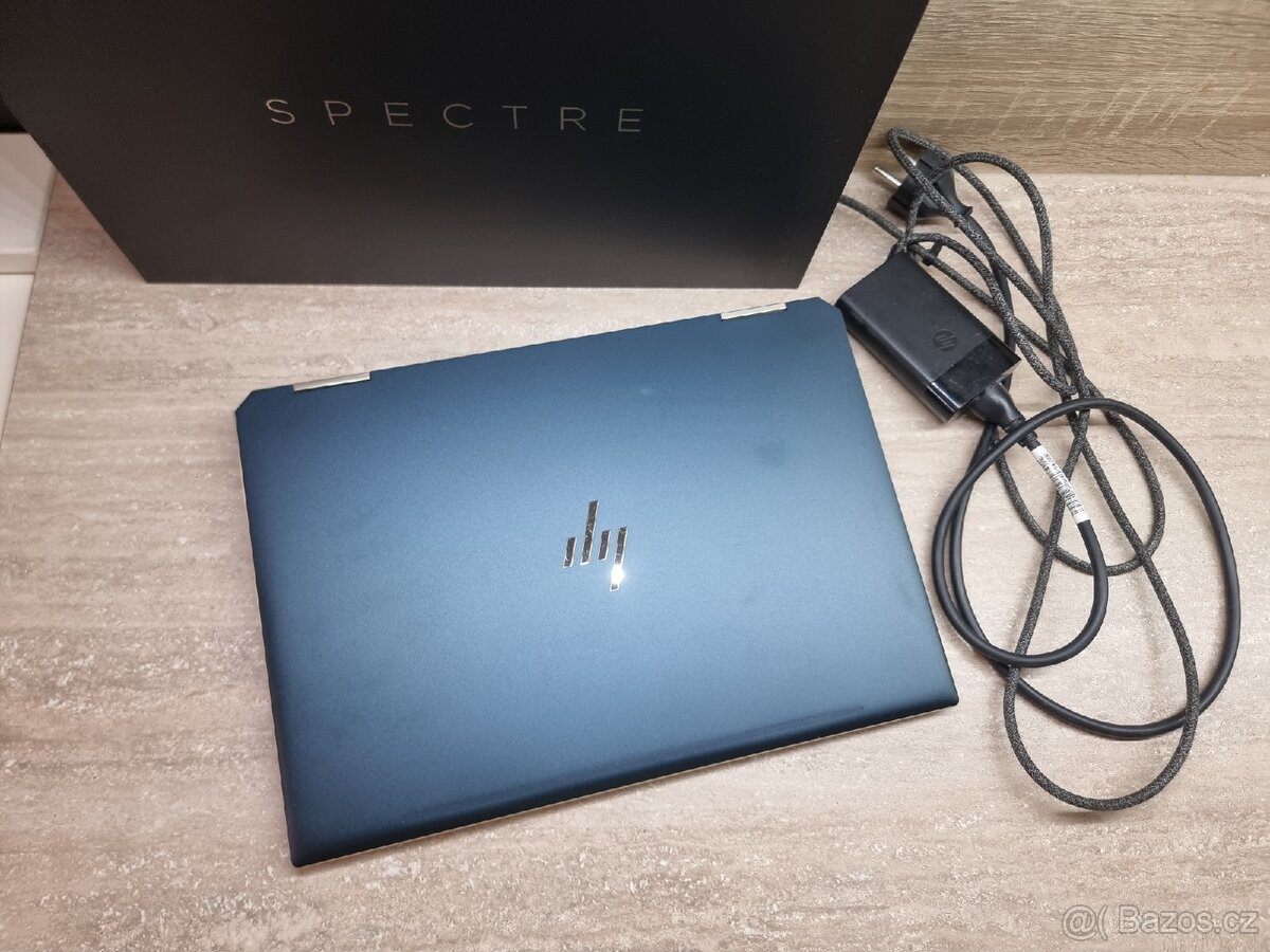 HP Spectre x360 13-ap0012nc + příslušenství - 13