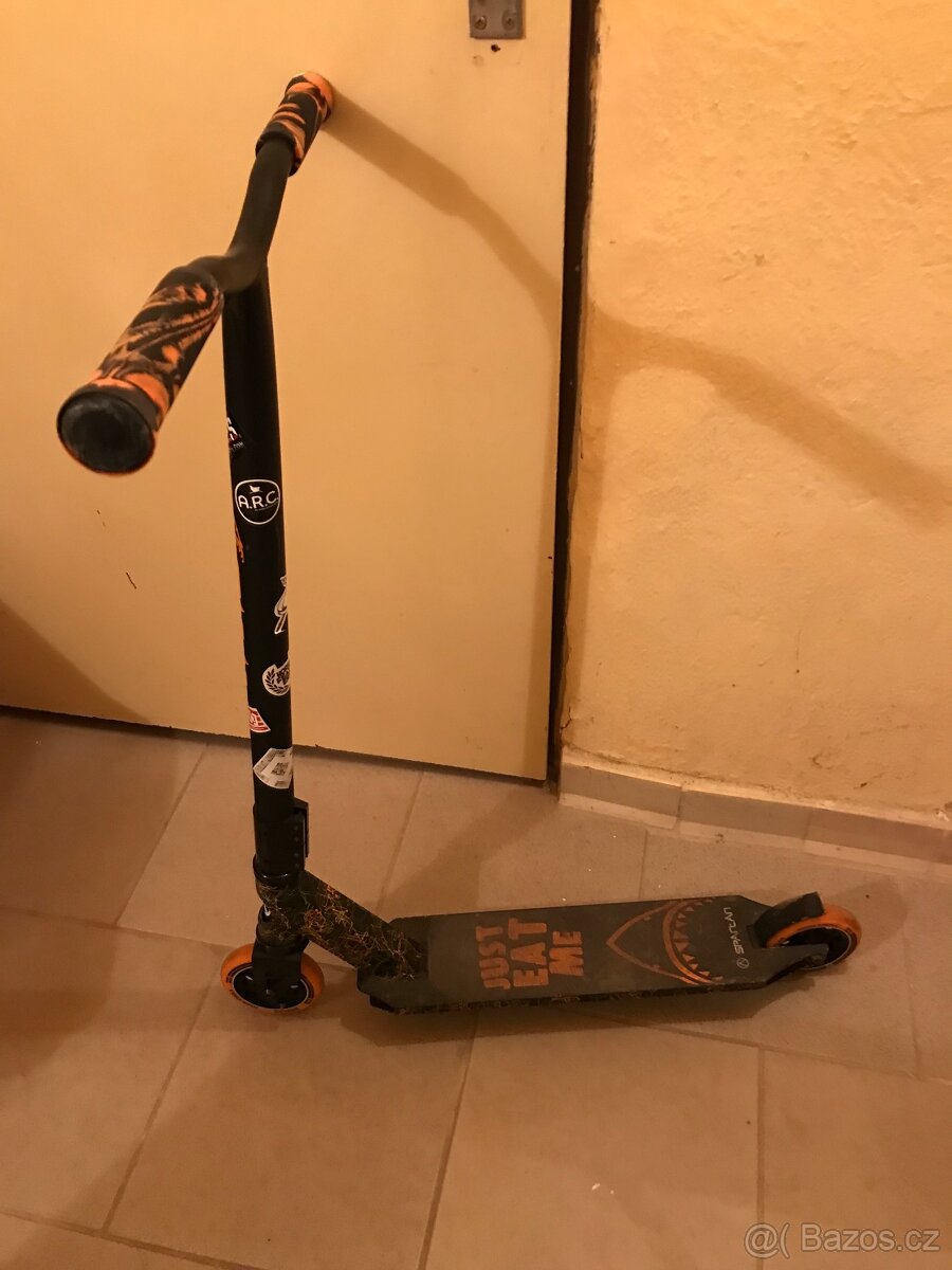 KOLOBĚŽKA SPARTAN - 13