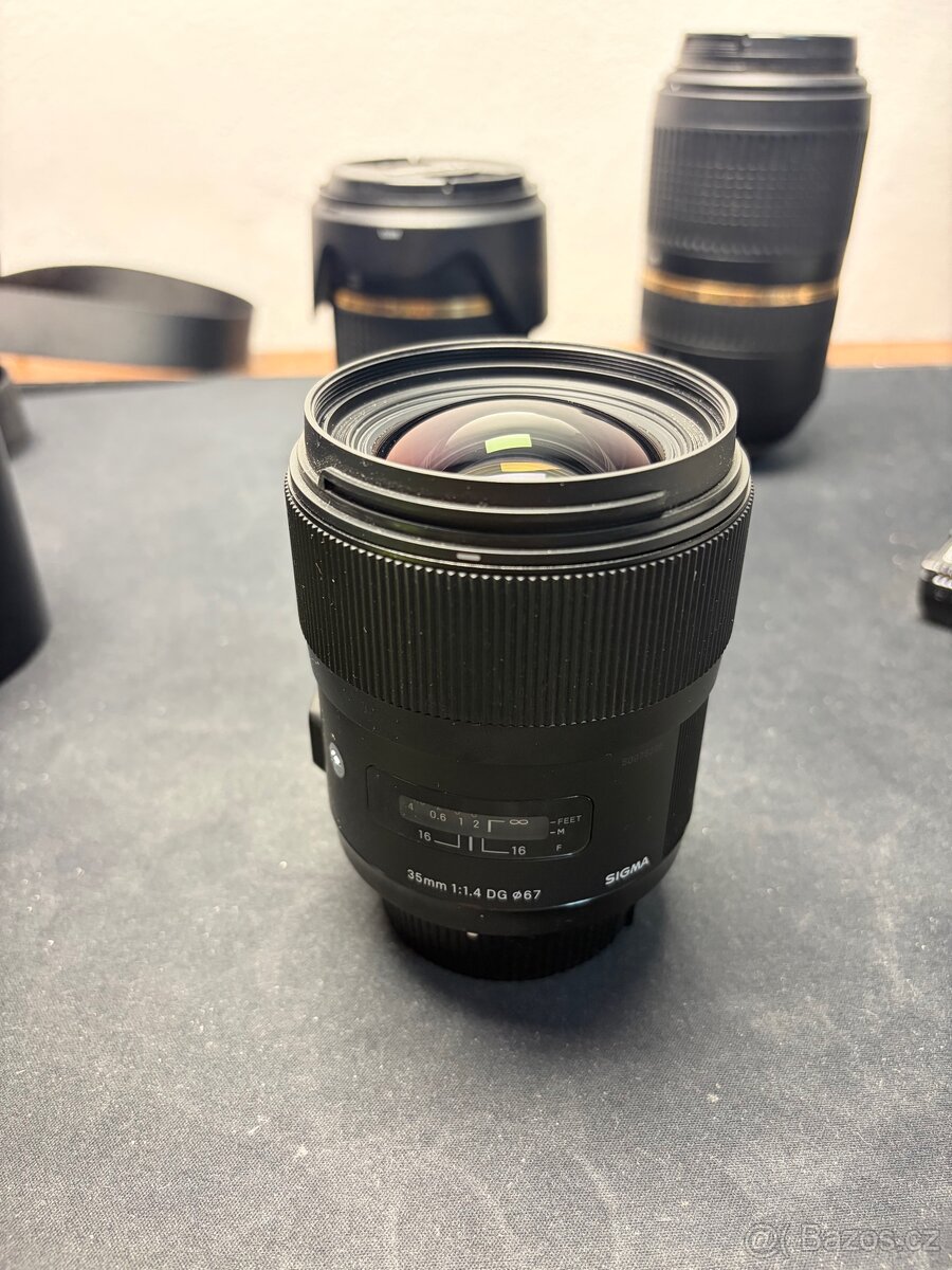 Nikon D7200 + příslušenství - 13
