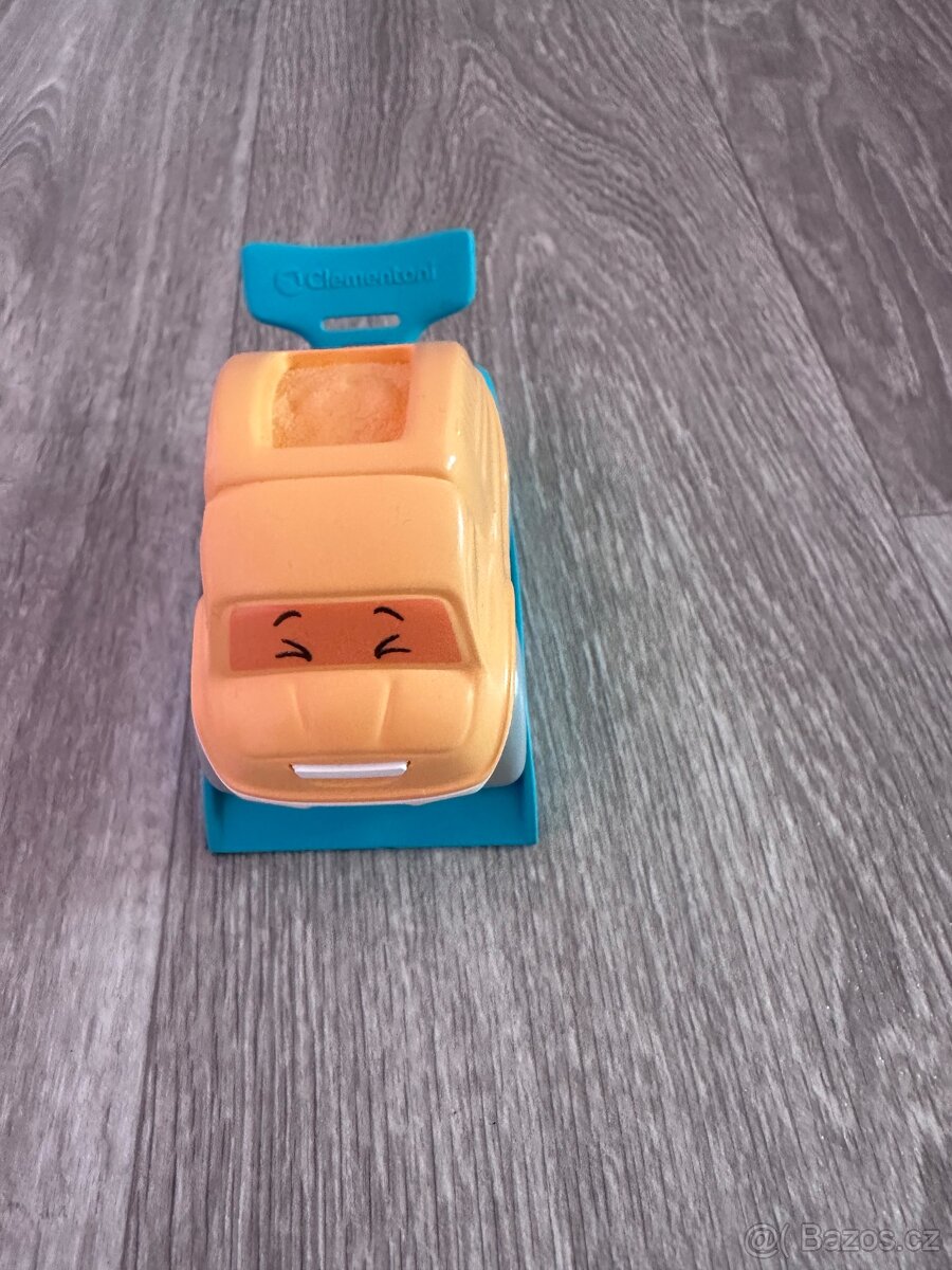 Různé hračky - 13