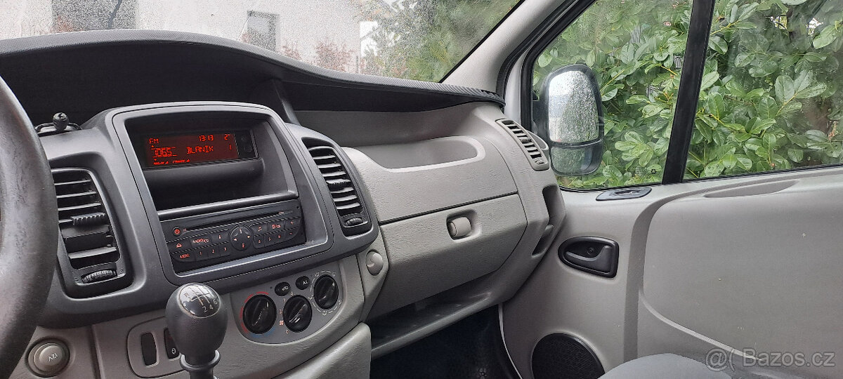 OPEL VIVARO 2.0CDTi - 13