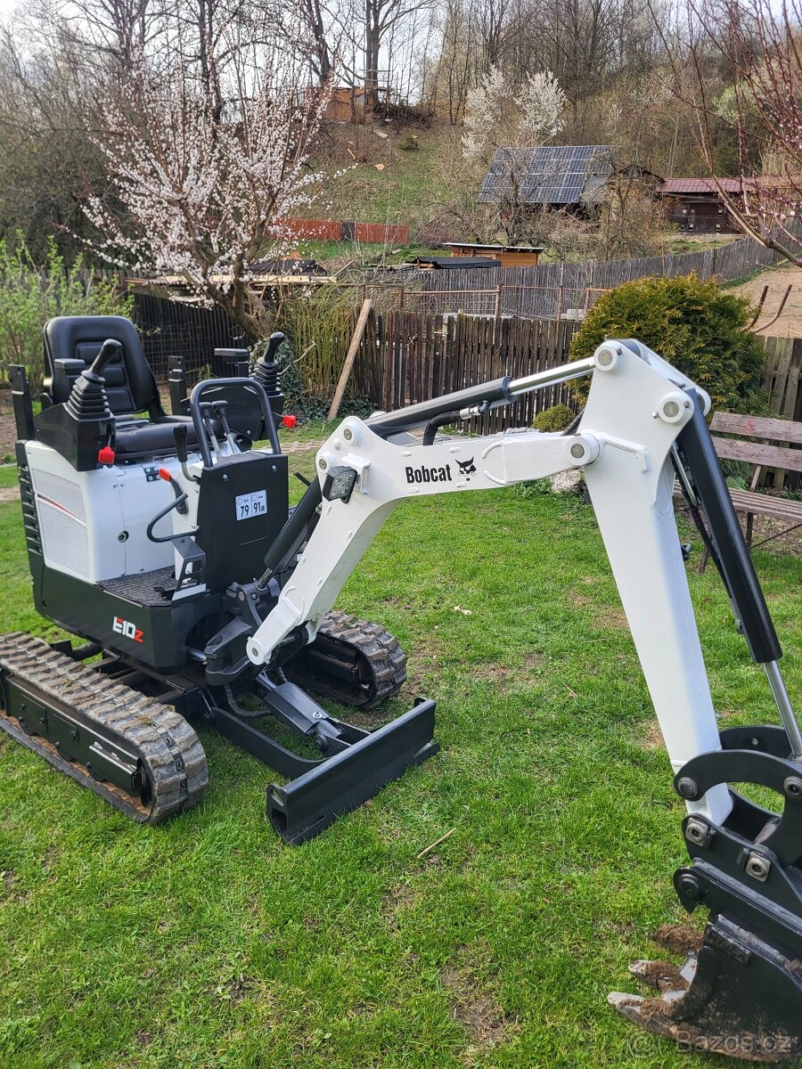 Bobcat E10z - 13