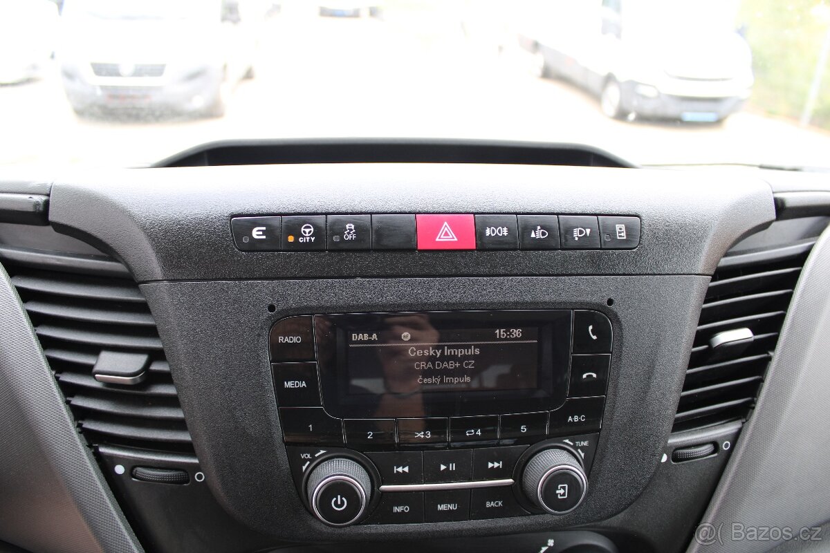 Iveco Daily, 35S180 3,0Valník 10pal+plachta - 13