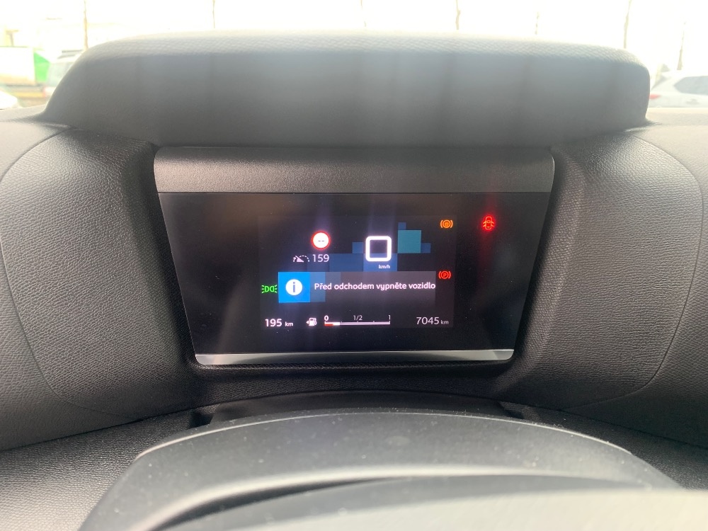 Citroën C4 X 1,2 PureTech ČR You 1maj - 13