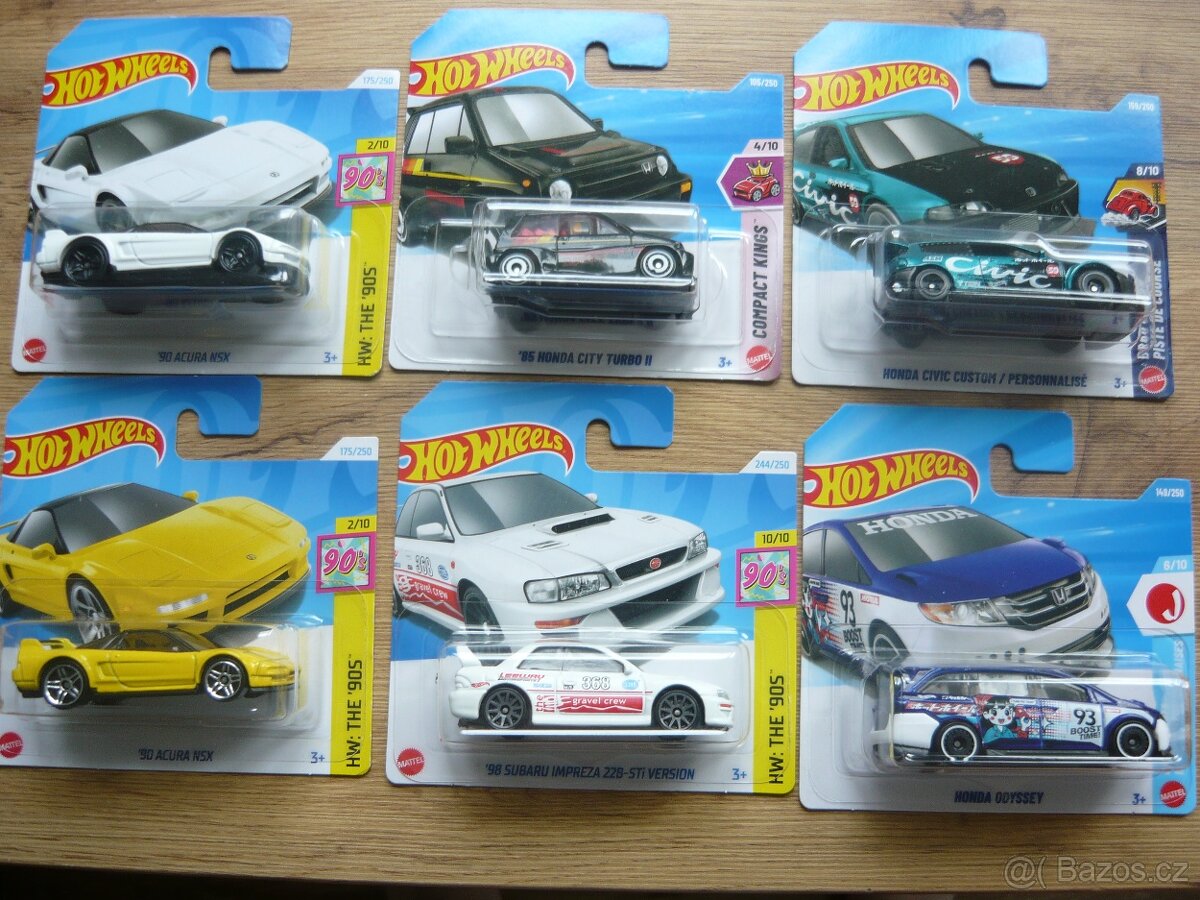 AUTÍČKA HOT WHEELS - 13