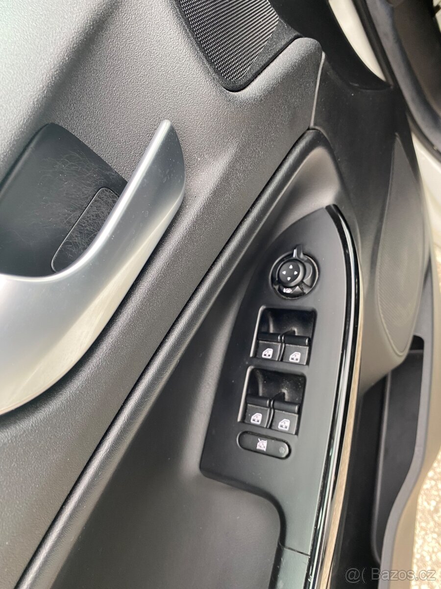 ALFA ROMEO GIULIETTA 1.6 MJTd 77KW 2011 - 13