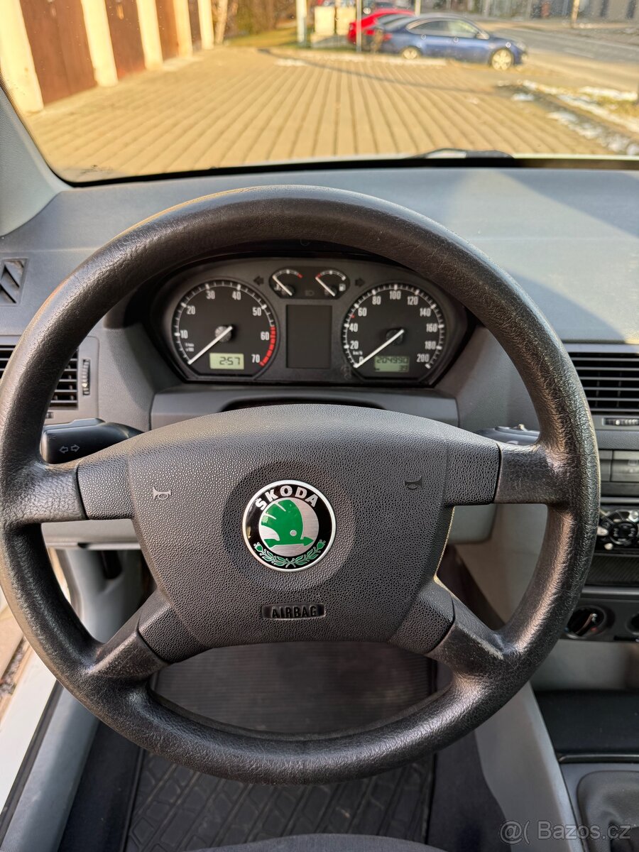 Škoda Fabia 1.4 BENZIN 204 000km - 13