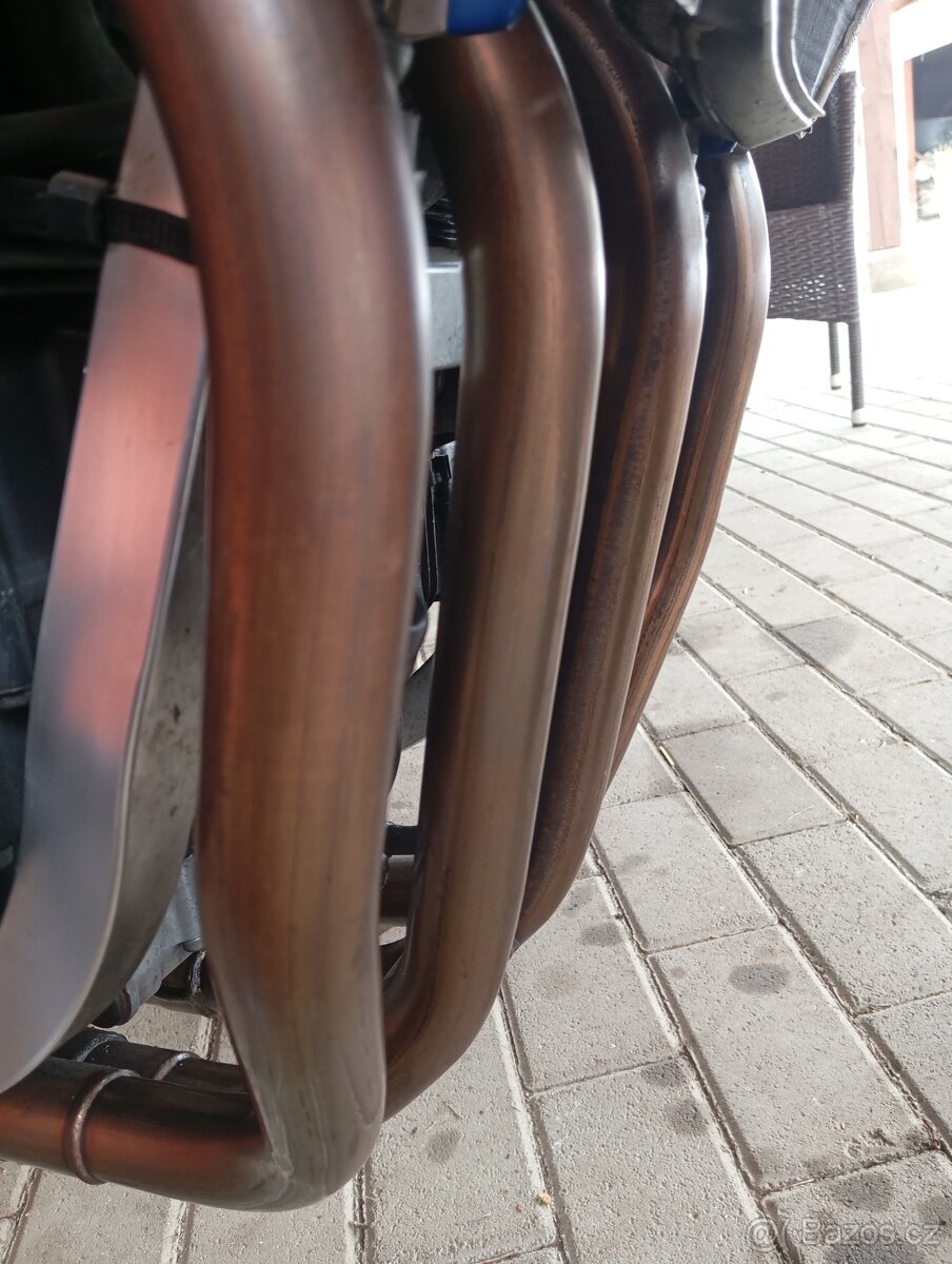 Suzuki GSX-R 1100 - 13