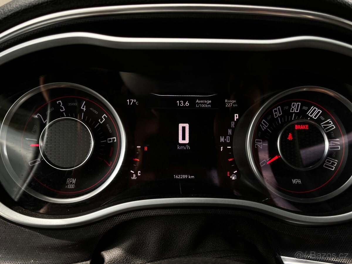 DODGE CHALLENGER, SXT PLUS - 13