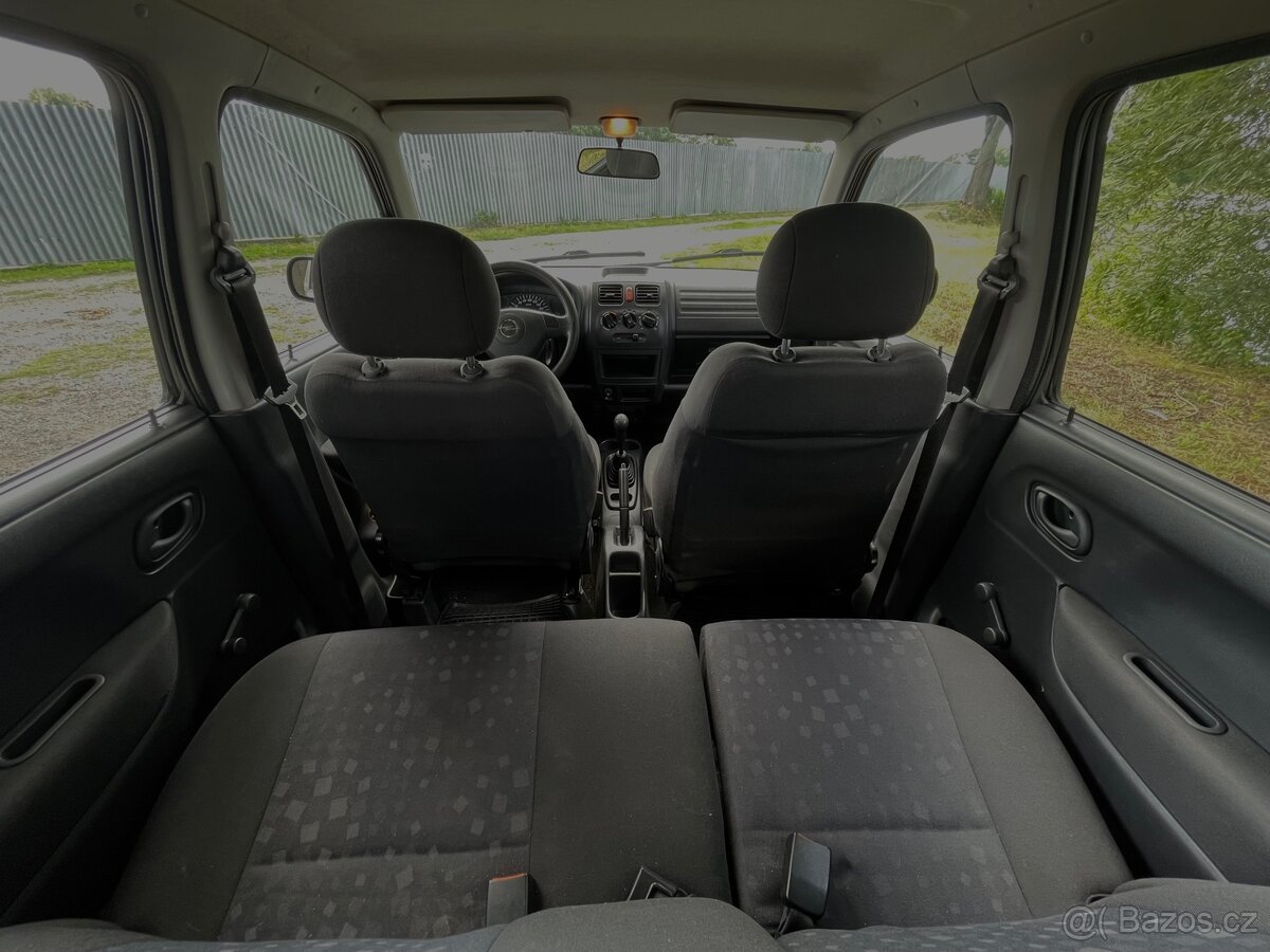 Opel Agila 1.0 12V - 13