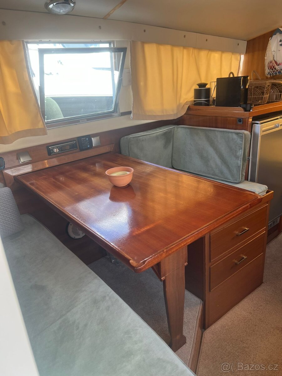 Kajutová loď Freeman - 13