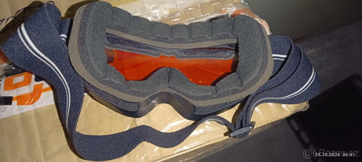 Prodám dětský lyžařský set - 13