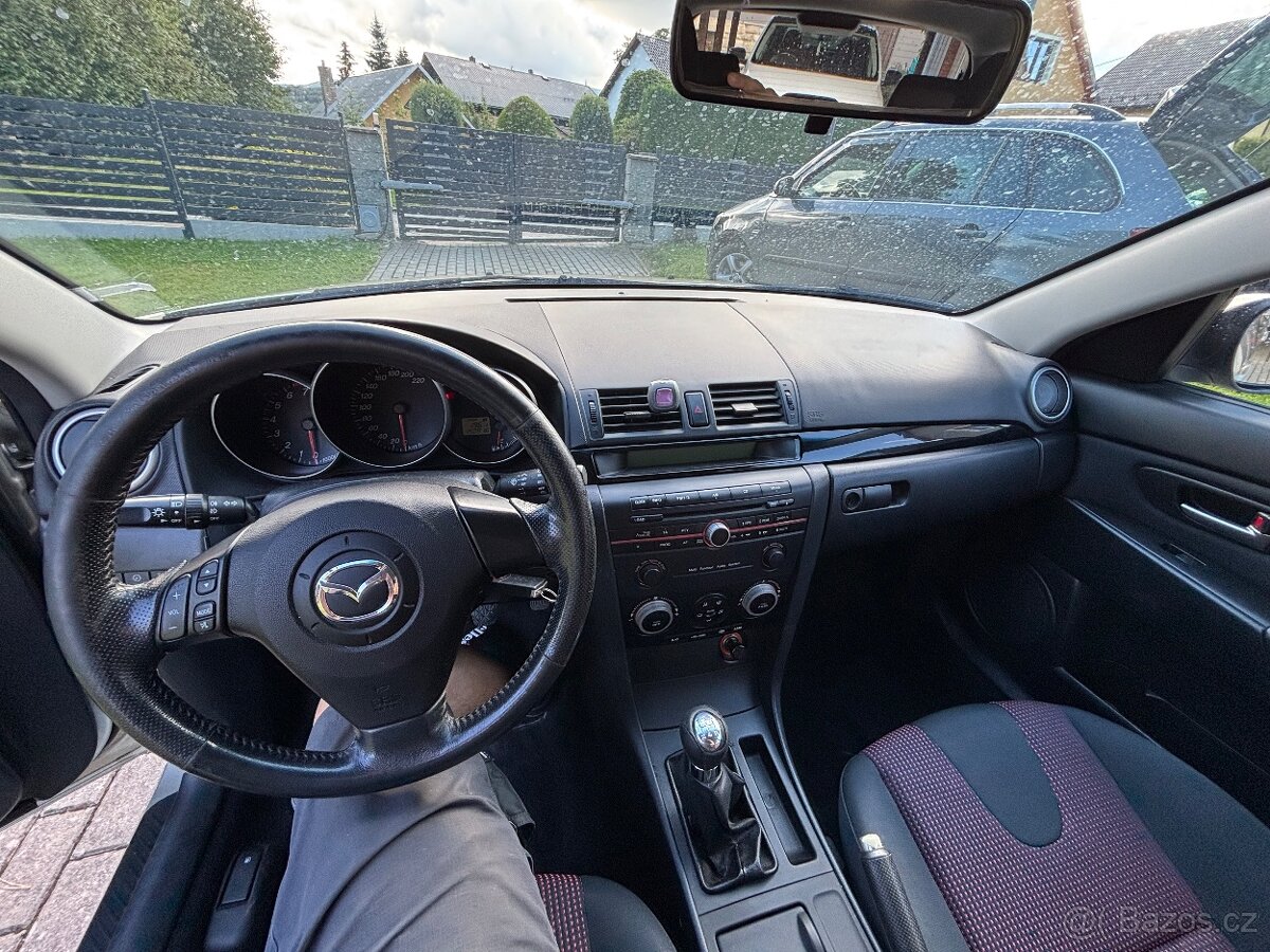 Mazda 3 - 13